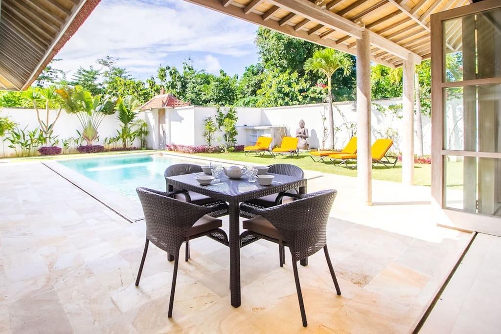 Istana Willy Villa Ungasan Eksteriør billede
